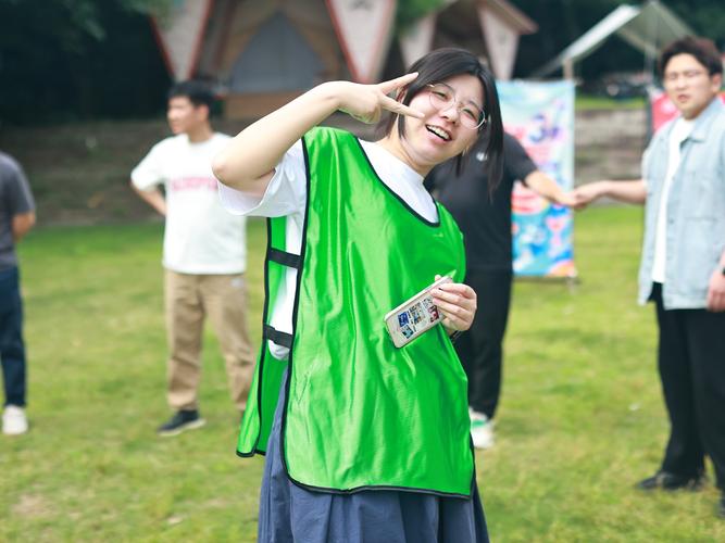 美女蛋糕消消看攻略:轻松消除蛋糕,欢乐无极限