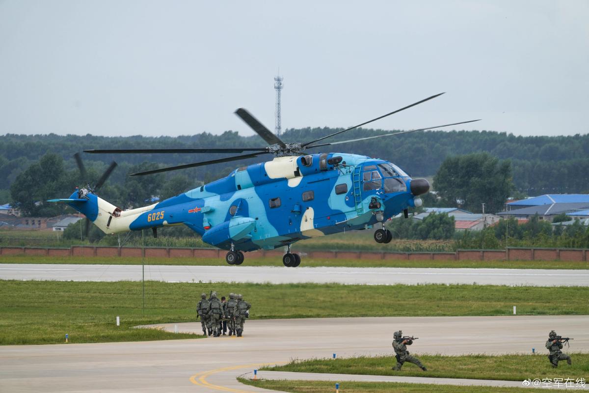 空降军情七处揭秘：空降兵部队背后的神秘故事