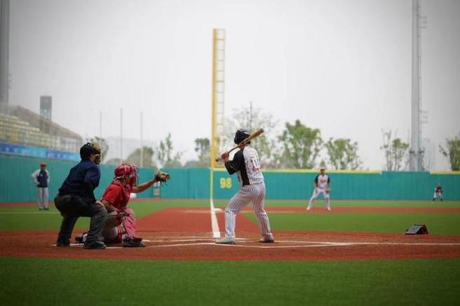 极限棒球：挑战传统的全新棒球体验