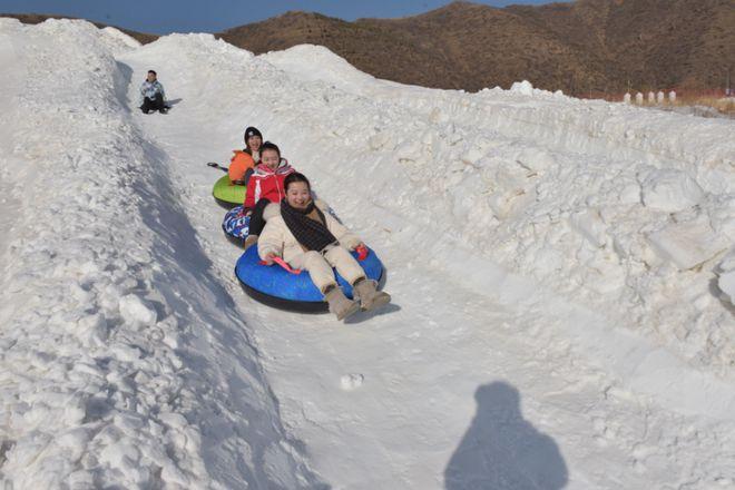 雪地逃亡怎么玩？新手也能快速上手的攻略！