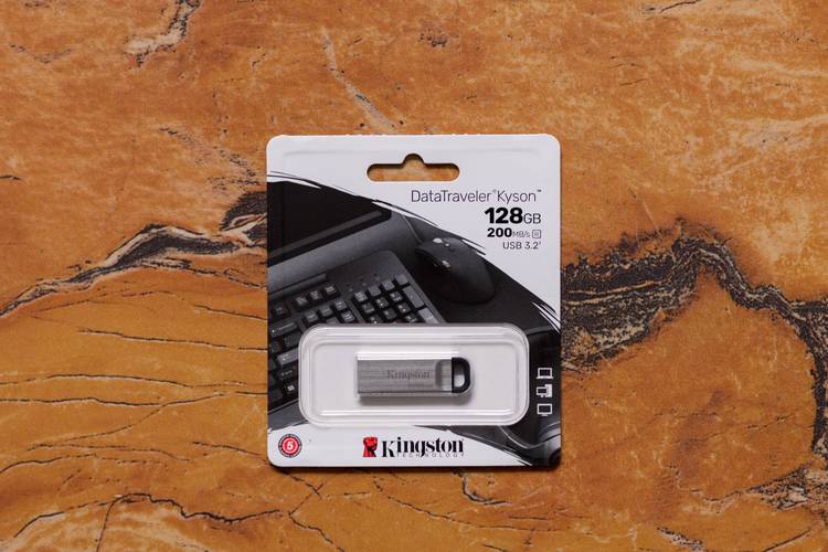 金士顿u盘检测工具怎么选？看这几个关键点！