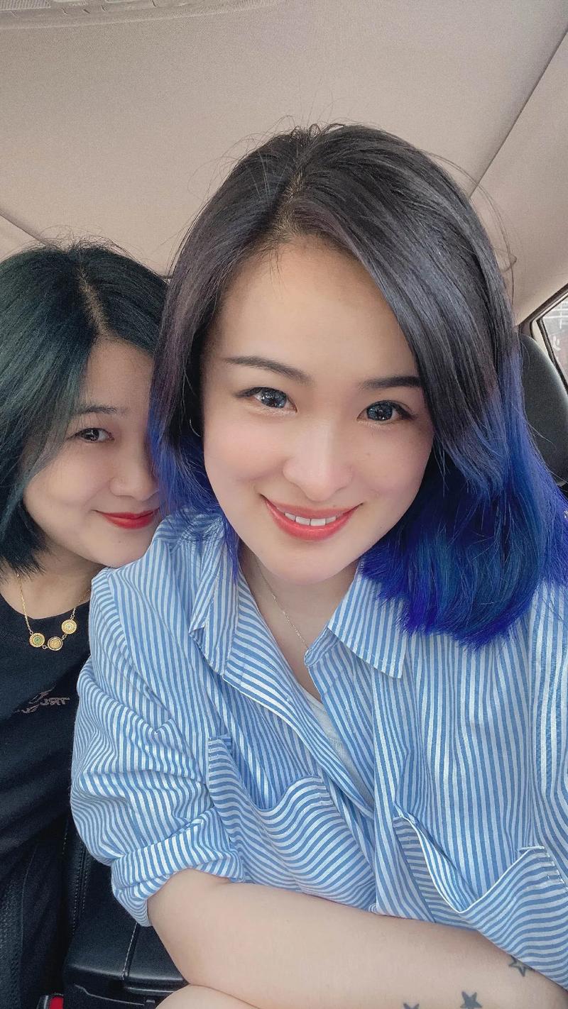 谁有刘冬素颜的照片？看完你就知道她美不美！