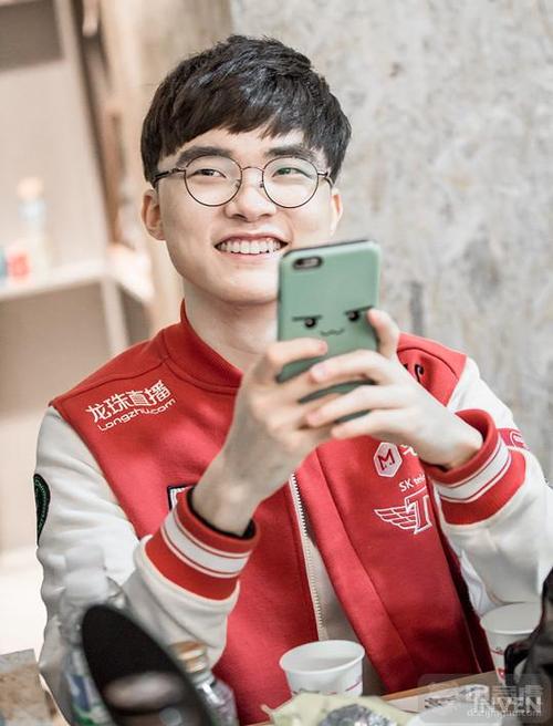 虎牙lck女解说名单全知道!看看谁是颜值和实力担当?