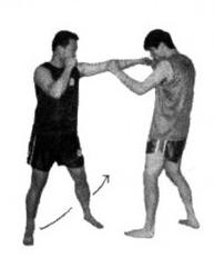 男散打连招有哪些组合?这几套拳腿组合实战很管用!