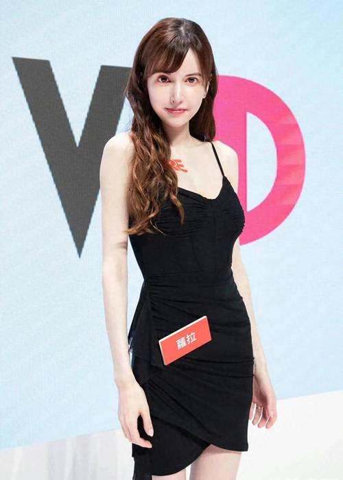 泷泽萝拉混血身份火了！她的故事你知道吗？