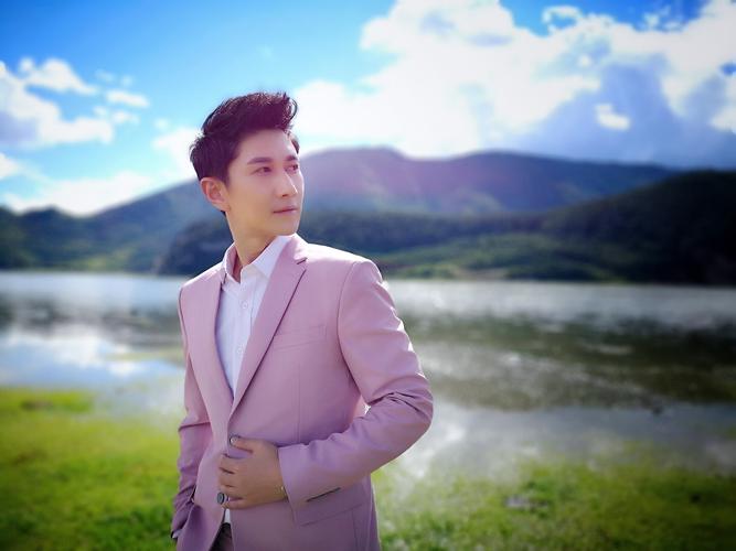 梦鸽前夫汪明翰简历曝光，他究竟是何方神圣？