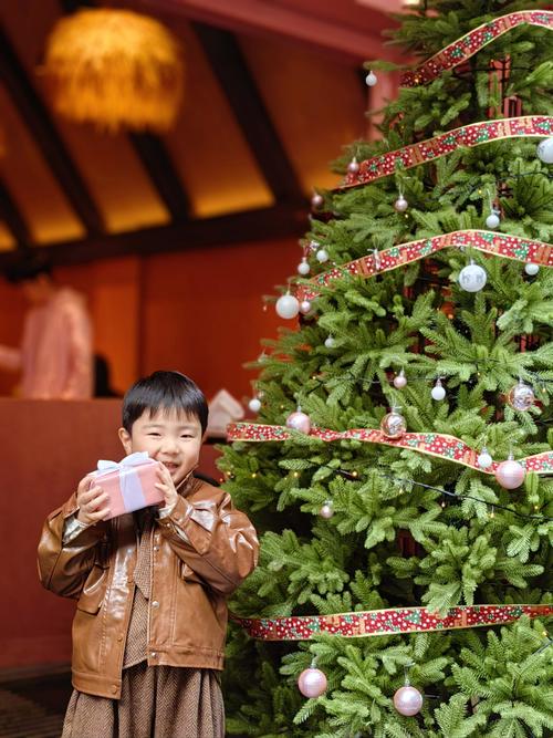 小宝的丝带怎么系好看?这几种系法简单又出彩!