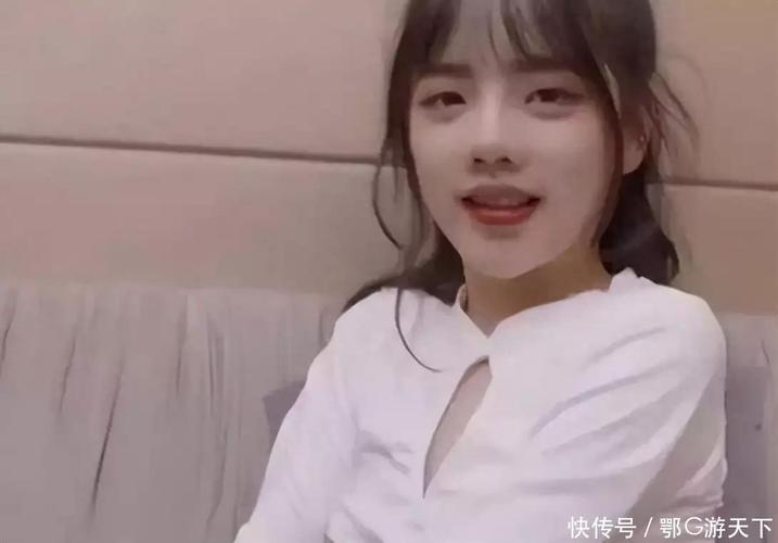 手机的秘密潘甜甜