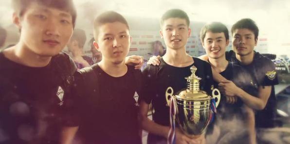 s2总决赛冠军,kpl冠军是季后赛决定吗?