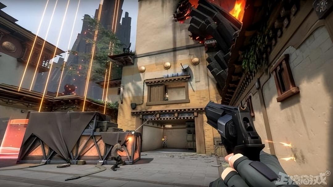 cf炸房器,你曾在游戏中发现过什么样神奇的外挂?