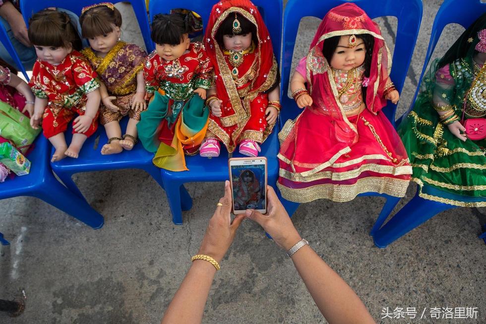 dnf神灵的庇佑,御守里面的空白纸片是干嘛用的?