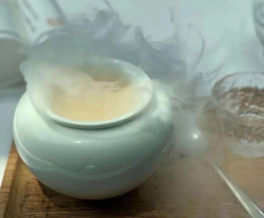 无视烟雾,穿越火线端游亮度调多少?